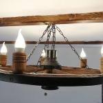 Полилеи от автентични колела от каруца с ръчно изработени дървени чашки!