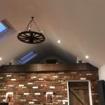 Полилеи от автентични реставрирани колела от каруца!