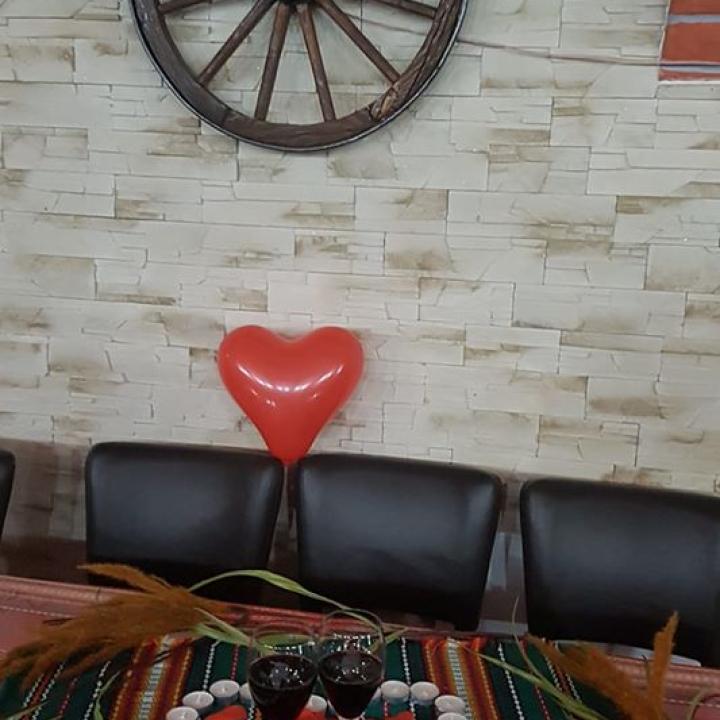 Рафт-лампи от автентични колела от каруца с 3 ръчно изработени дървени чашки!