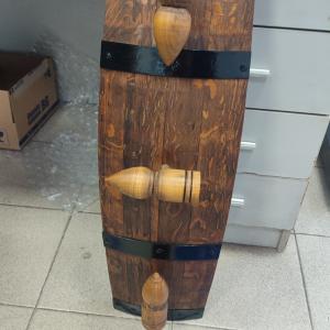 Полилеи от автентични реставирани дъбови бъчви с 3 ръчно изработени дървени чашки-конус!