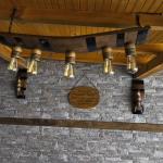 Полилеи от автентични реставрирани дъбови бъчви с 5 ръчно изработени дървени чашки!