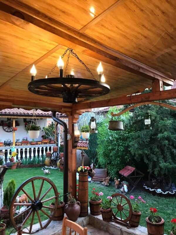 Етно полилеи от автентични колела на каруци - Image 14