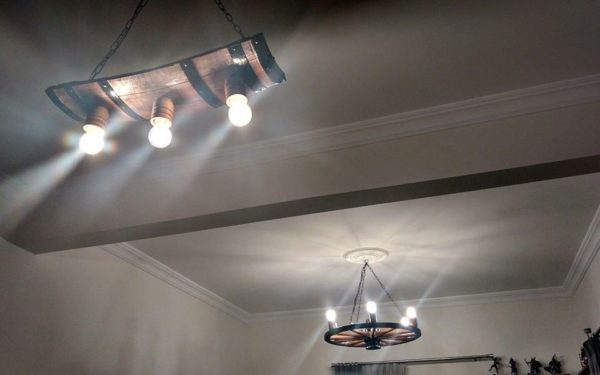 Eтно полилеи от автентични реставрирани бъчви с ръчно изработени дървени чашки - Image 15