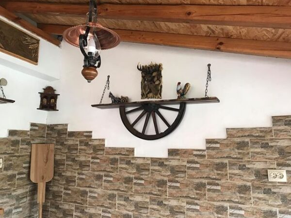 Рафт-етажерка от автентично колело от каруца - Image 23