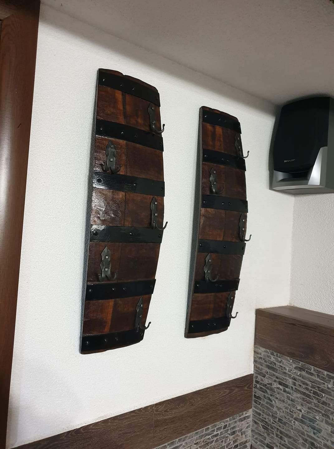 Закачалки от автентични реставрирани бъчви с ръчно ковани куки! - Image 12