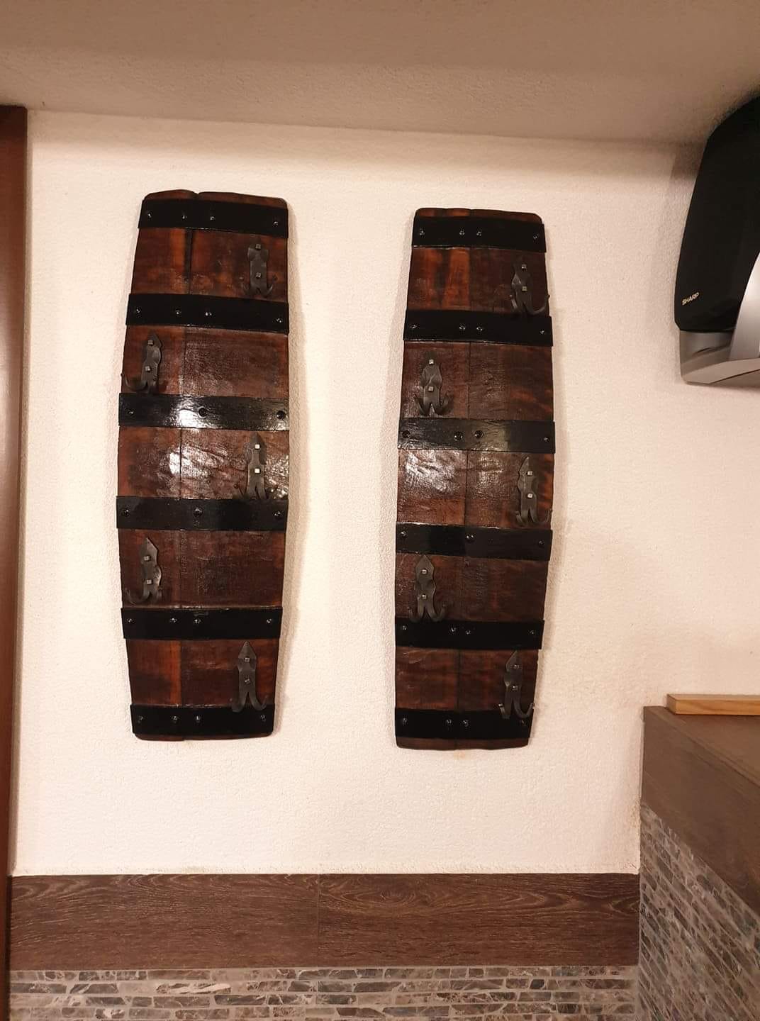 Закачалки от автентични реставрирани бъчви с ръчно ковани куки! - Image 33