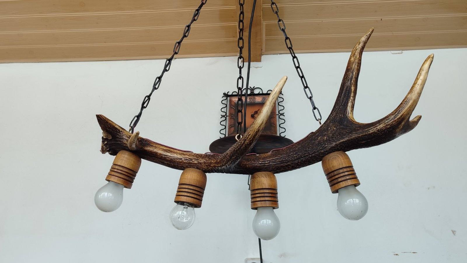 Изработваме полилеи от паднали еленови рога с ръчно изработени дървени чашки! - Image 18