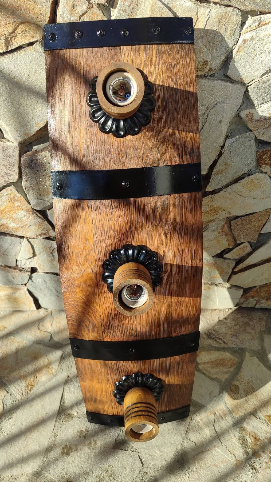 Полилеи от дъбови бъчви с ръчно изработени дървени чашки и ковано желязо! - Image 3