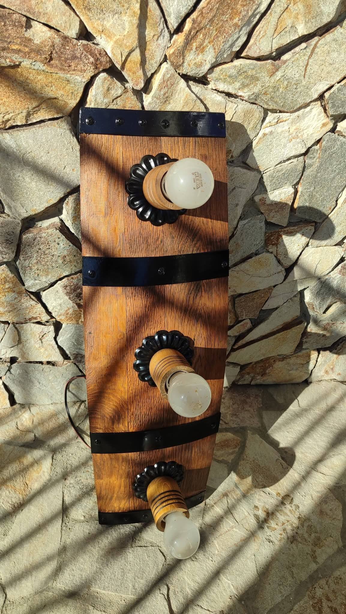 Полилеи от дъбови бъчви с ръчно изработени дървени чашки и ковано желязо! - Image 15