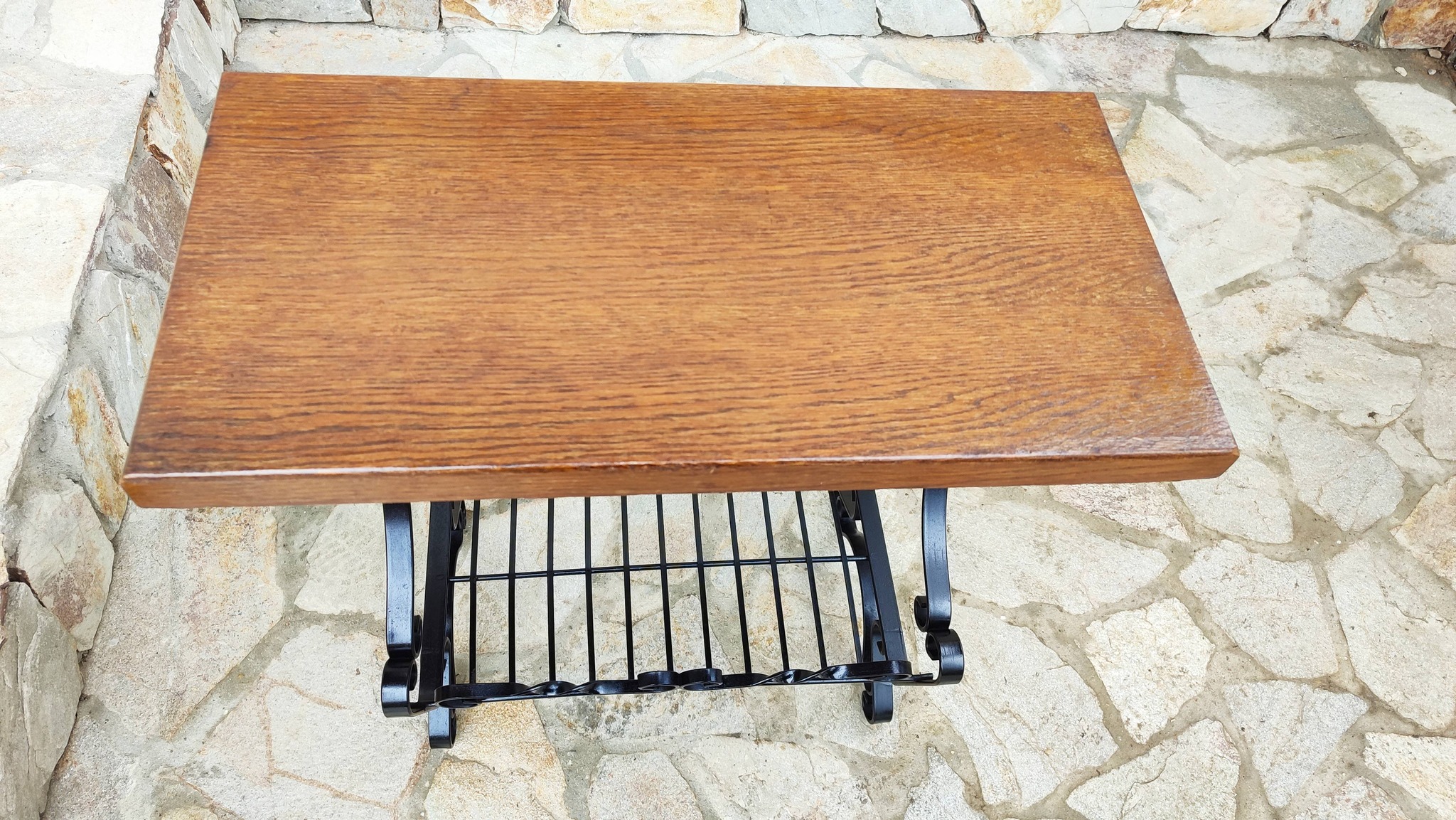 Красива масичка от ковано желязо с орнаменти и дървен плот! - Image 5