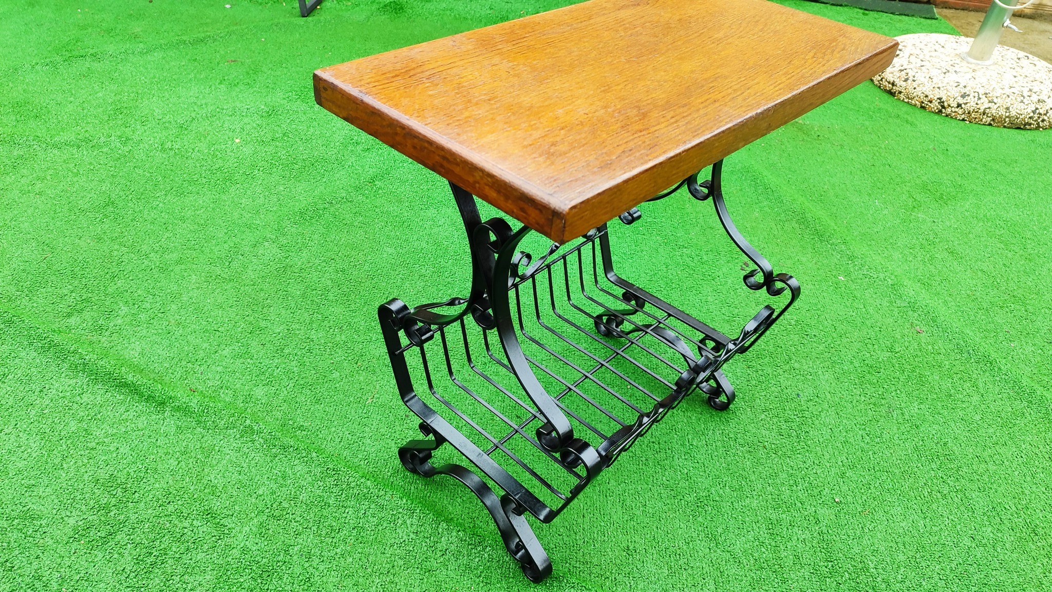 Красива масичка от ковано желязо с орнаменти и дървен плот! - Image 9