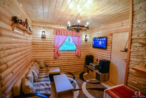 62033430 1236911859815023 4638773110147907584 n